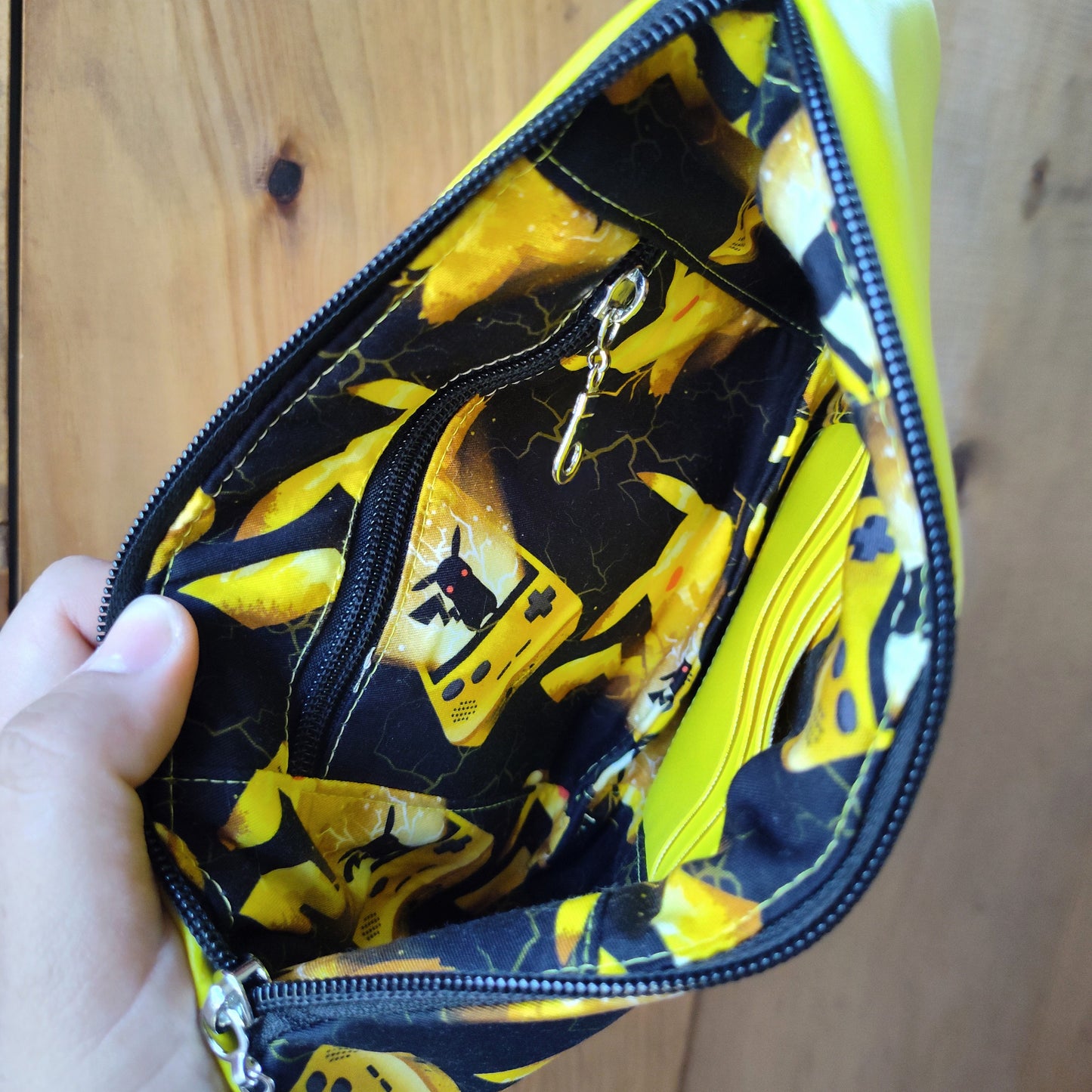 Pocket Monsters Electric Mouse Adventure Bag